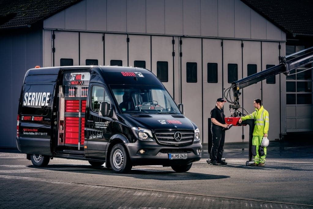 hiab-service-van_de15_001_srgb_office_65113.jpg